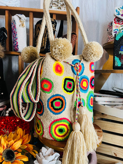 Fun Circles Wayuu Bag